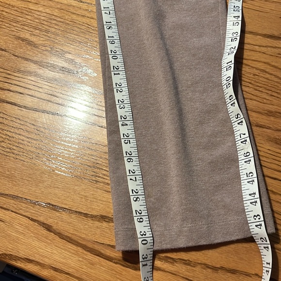 Lands End knit pants. Great condition. Large - Picture 4 of 4